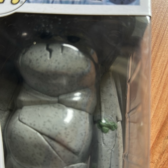 Funko Frozen II Earth Giant Gray Vinyl‎ Figure - Picture 2 of 5